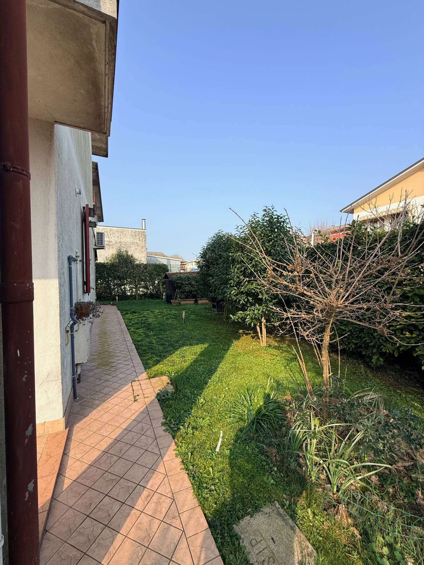 Casa Indipendente in vendita a Porto Mantovano, Sant'Antonio (capoluogo)