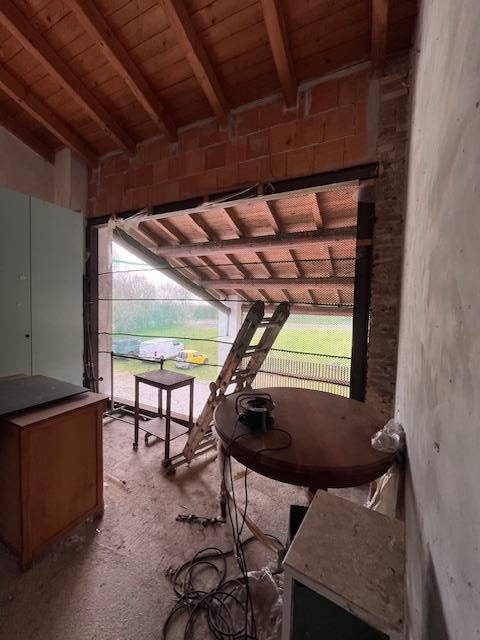 Loghino di campagna in vendita a Goito, Sacca