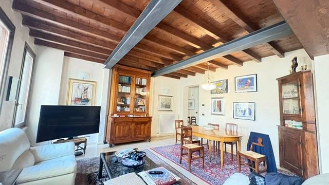 Casa Mantovana in vendita a Mantova, Centro storico