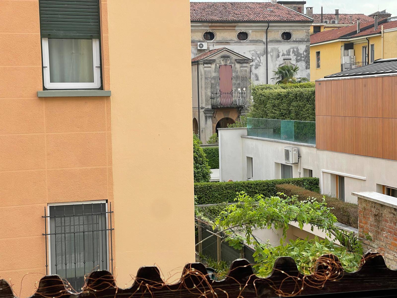 Appartamento in vendita a Mantova, Centro storico