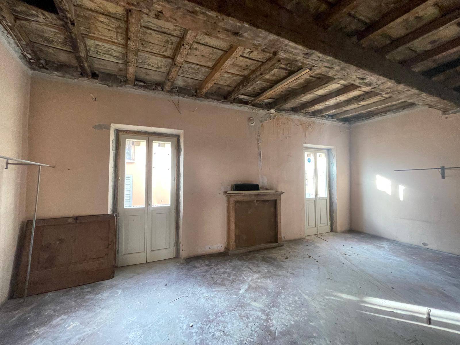 Appartamento in vendita a Mantova, Centro storico
