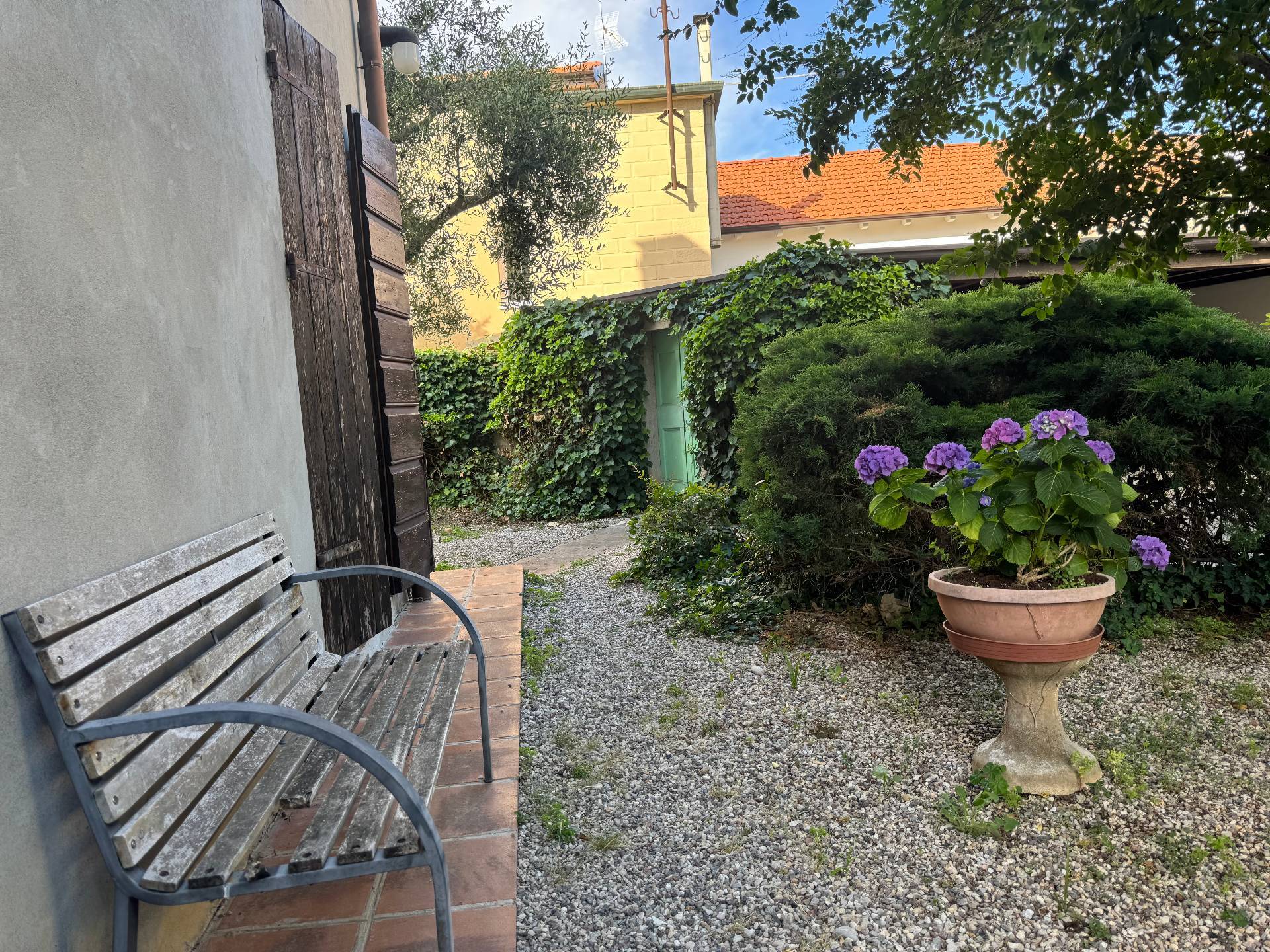 Casa Indipendente in vendita a Mantova, Dosso del Corso