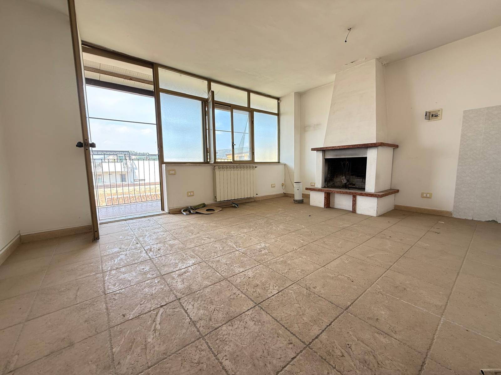 Appartamento in vendita a Caserta, Casolla