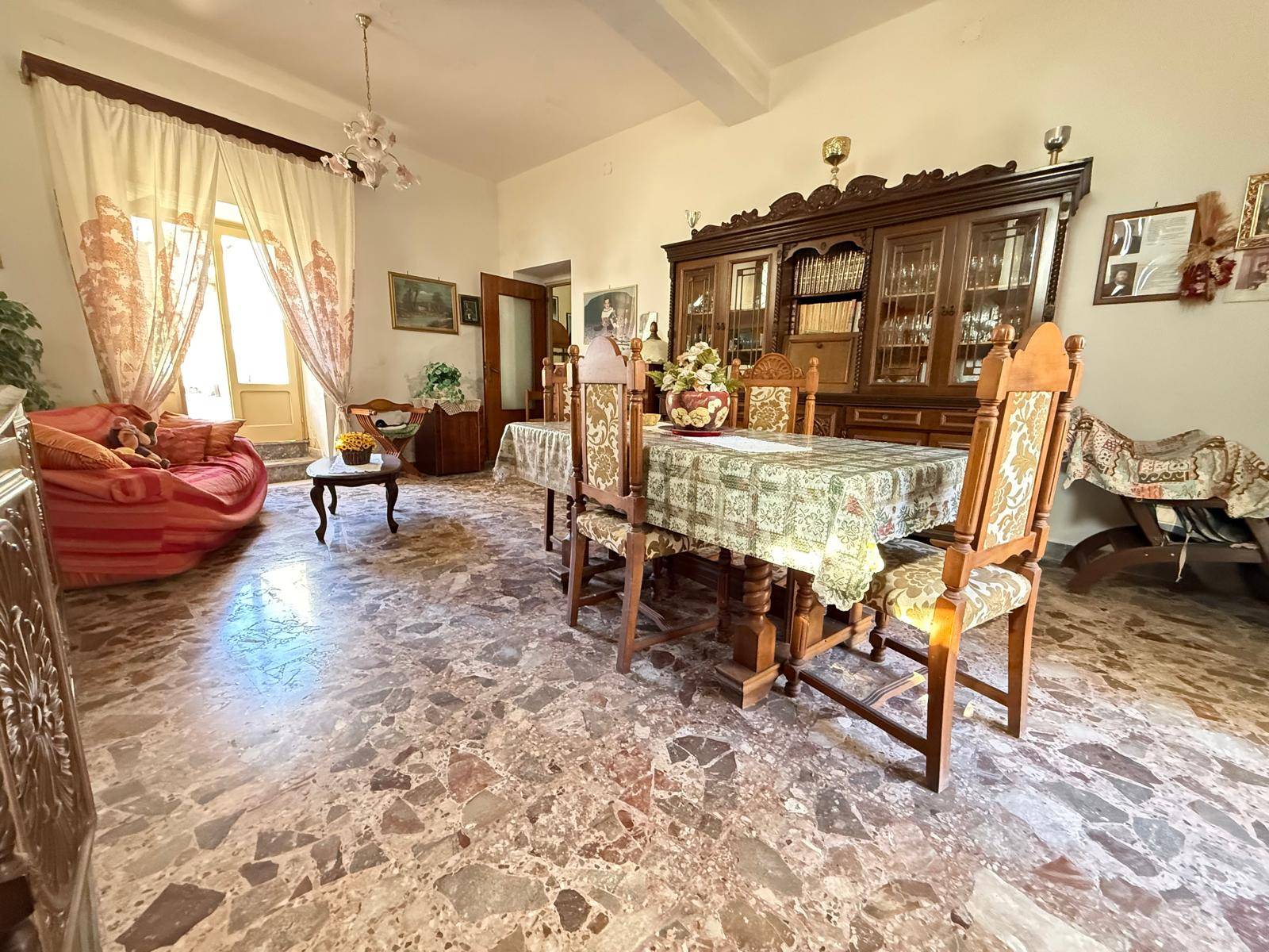 Appartamento in vendita a Caserta, Casertavecchia