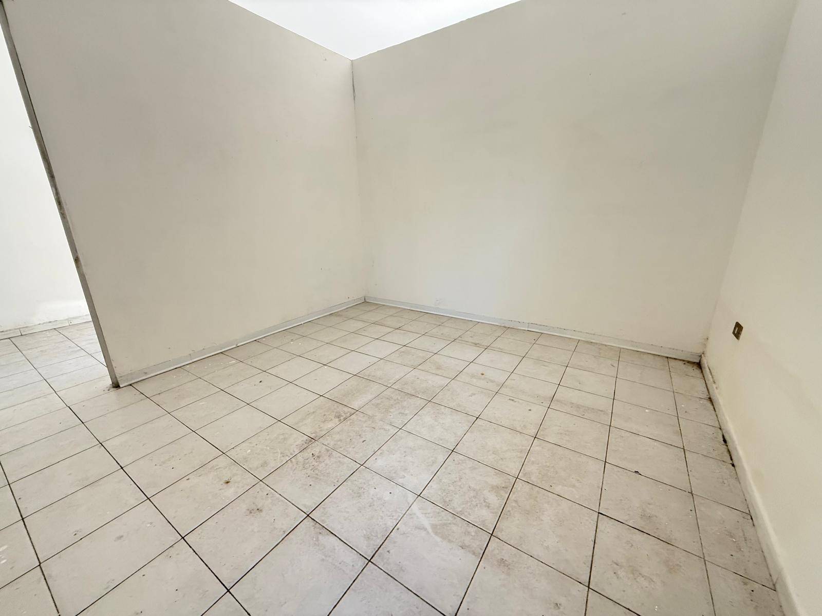 Appartamento in vendita a Caserta, Sala