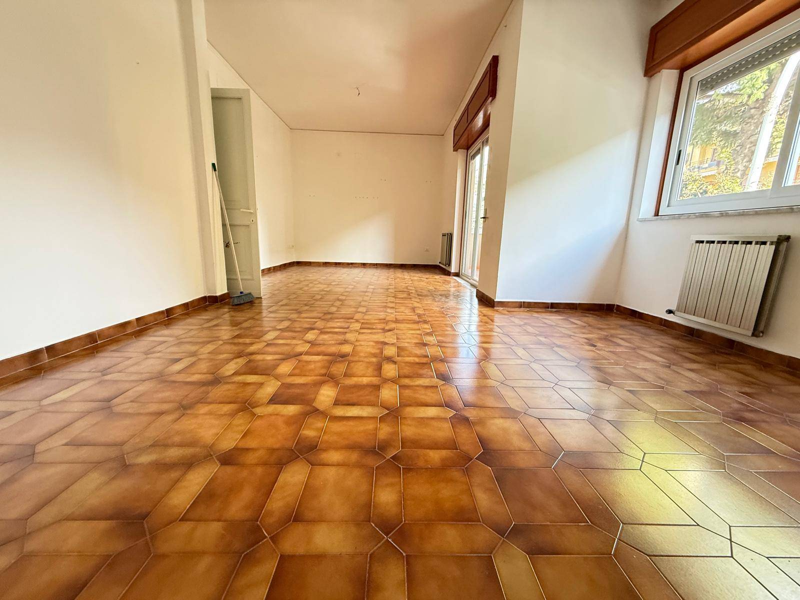 Appartamento in vendita a Caserta, Caserta 2 (Cerasola)