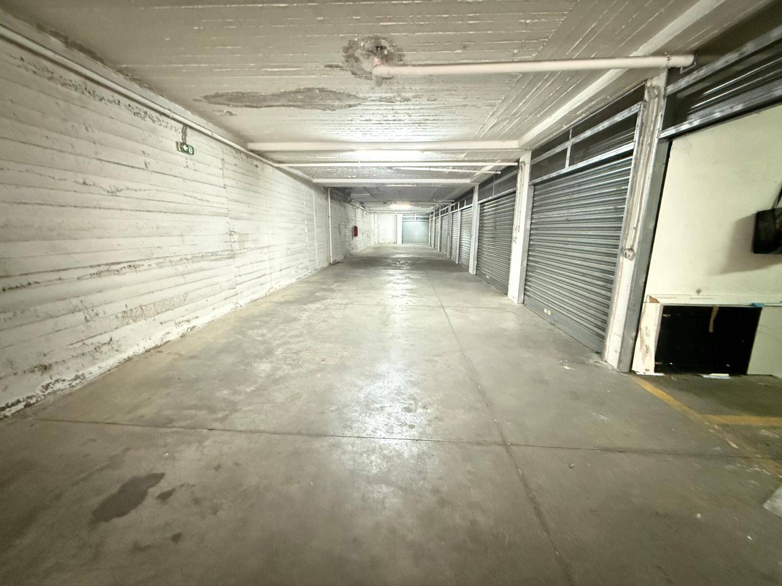 Box - Garage in vendita a Caserta, Caserta Ferrarecce