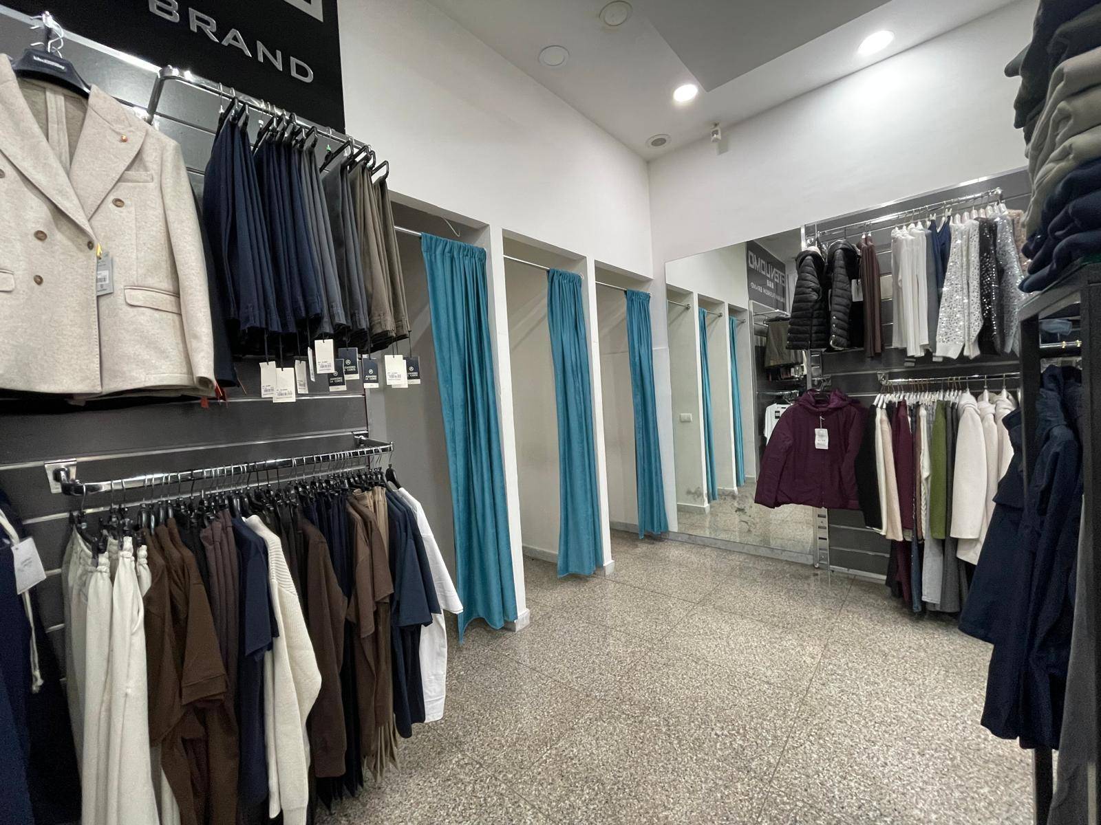 Negozio in affitto a Caserta, Lincoln