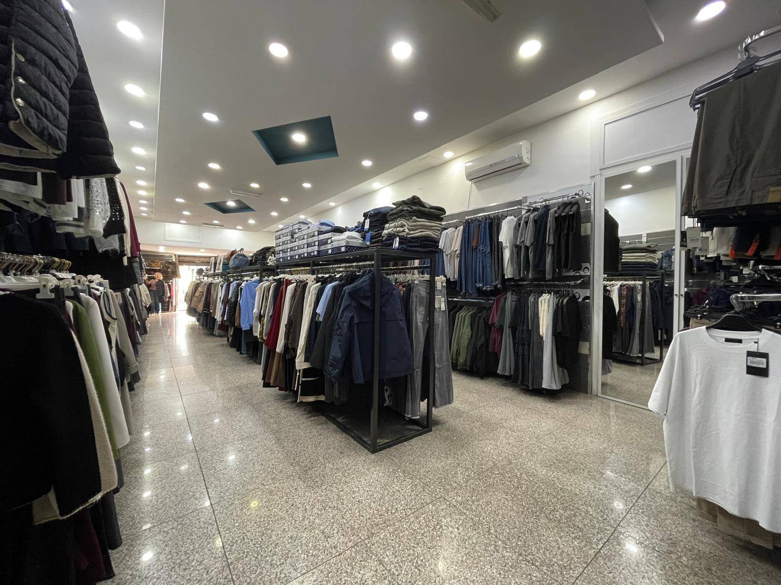 Negozio in affitto a Caserta, Lincoln