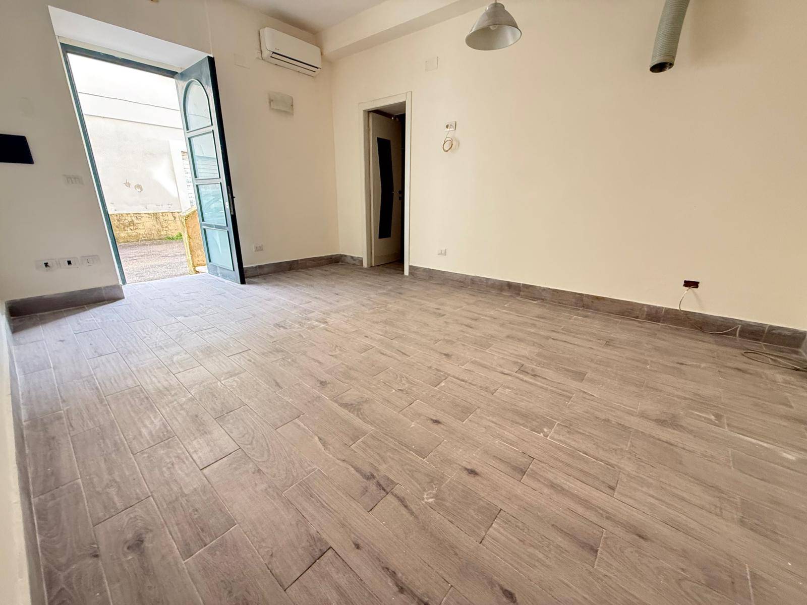 Appartamento in vendita a Caserta, Centro