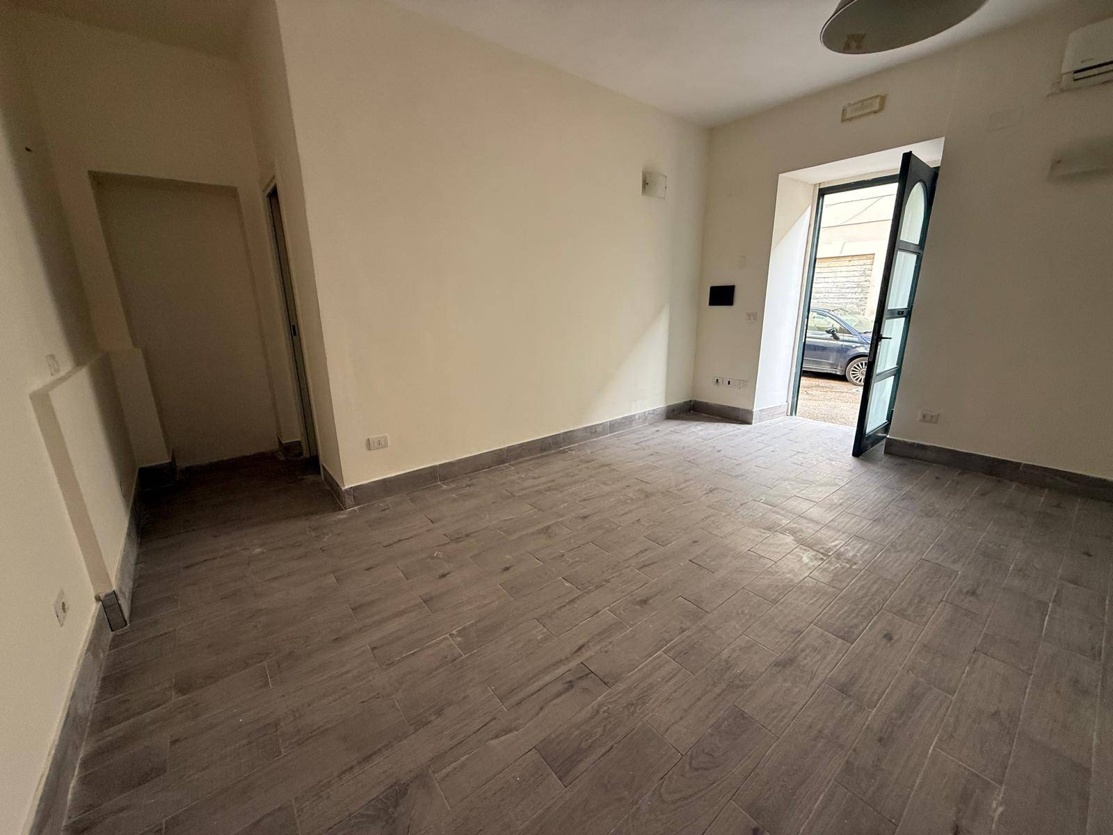 Appartamento in vendita a Caserta, Centro