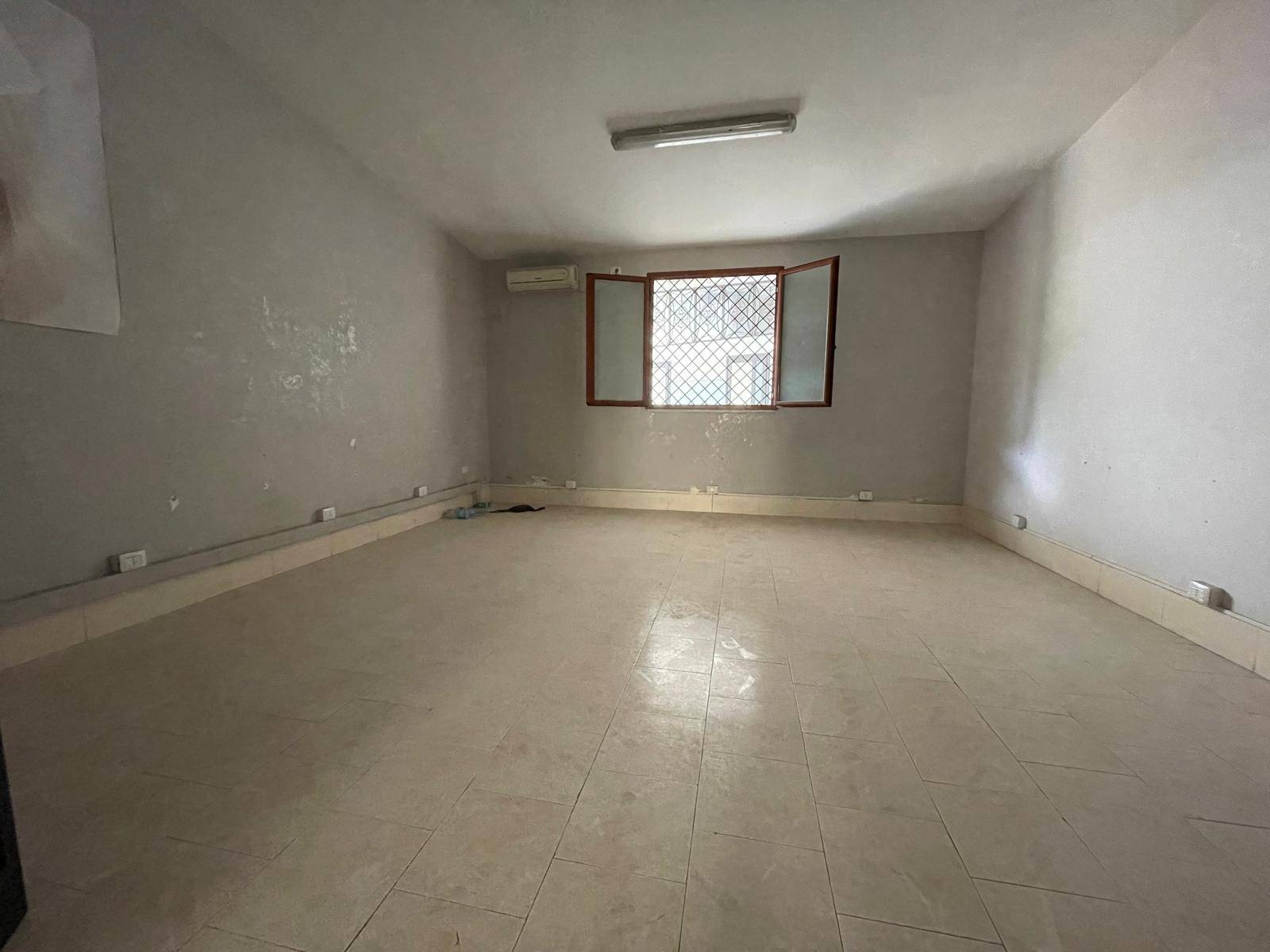 Ufficio/studio in affitto a Maddaloni