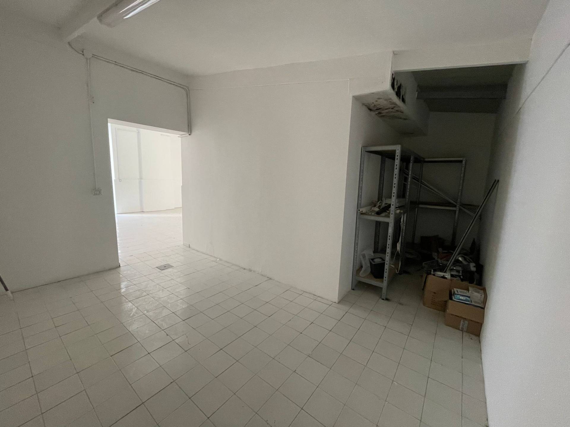 Deposito/Magazzino in affitto a Caserta