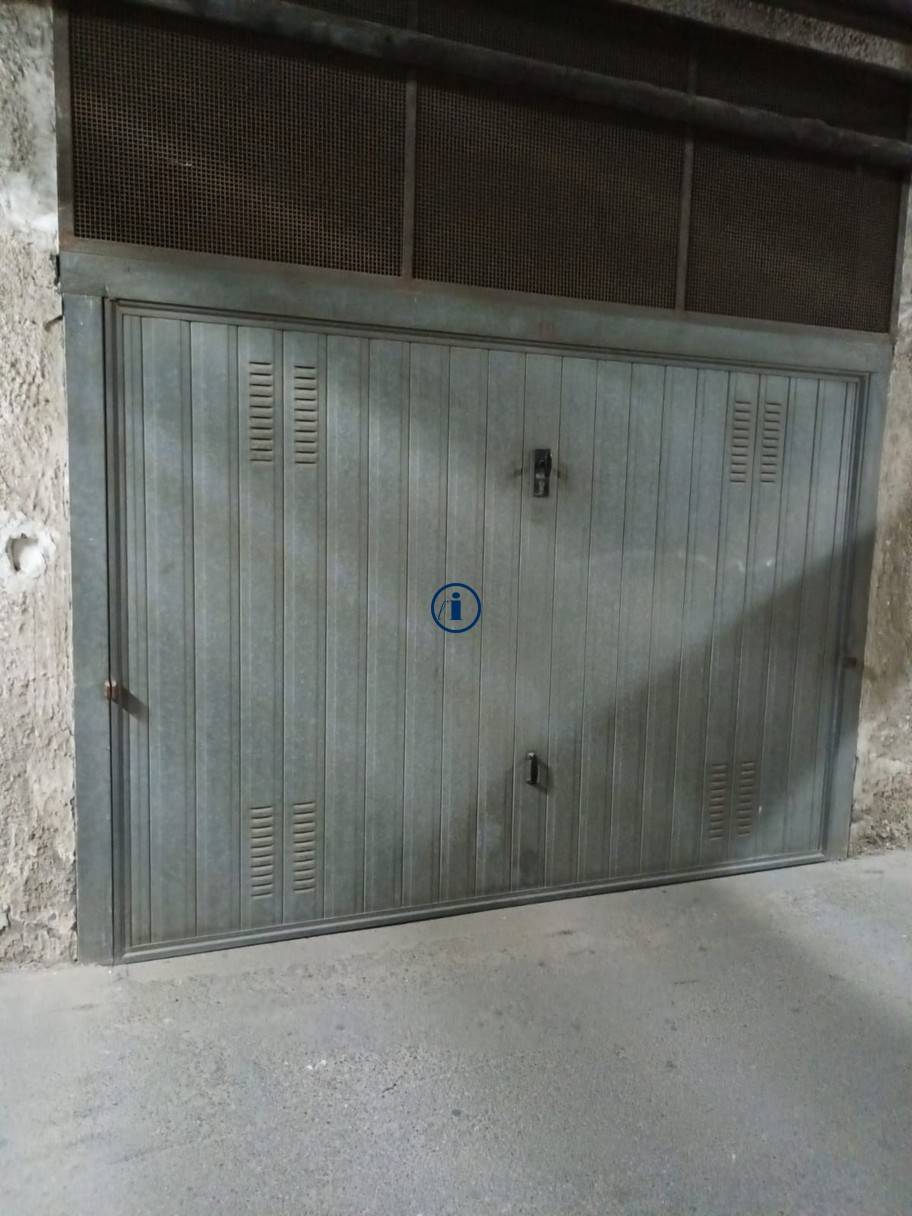 Box - Garage in vendita a Maddaloni
