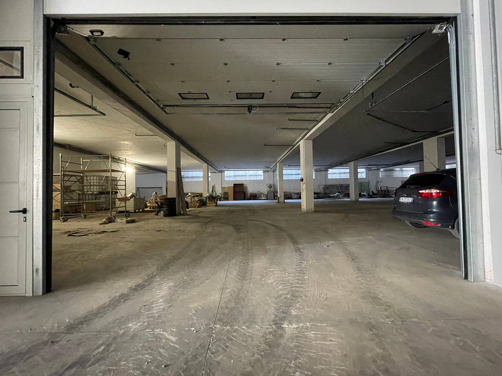 Deposito/Magazzino in affitto a Maddaloni