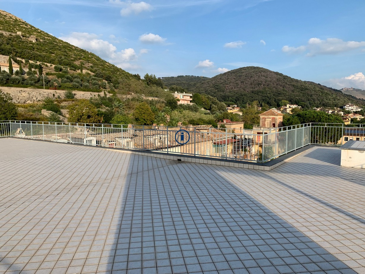 Appartamento in vendita a Caserta, San Leucio