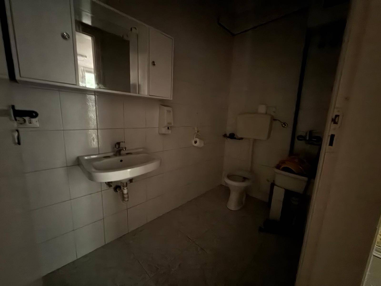 Negozio in affitto a Caserta