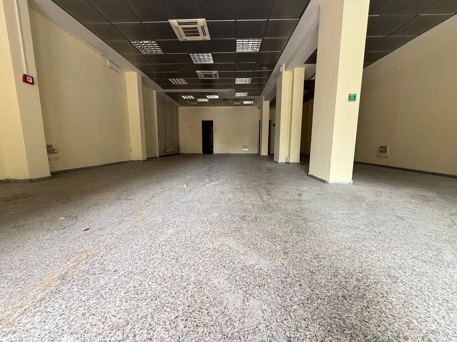 Negozio in affitto a Caserta