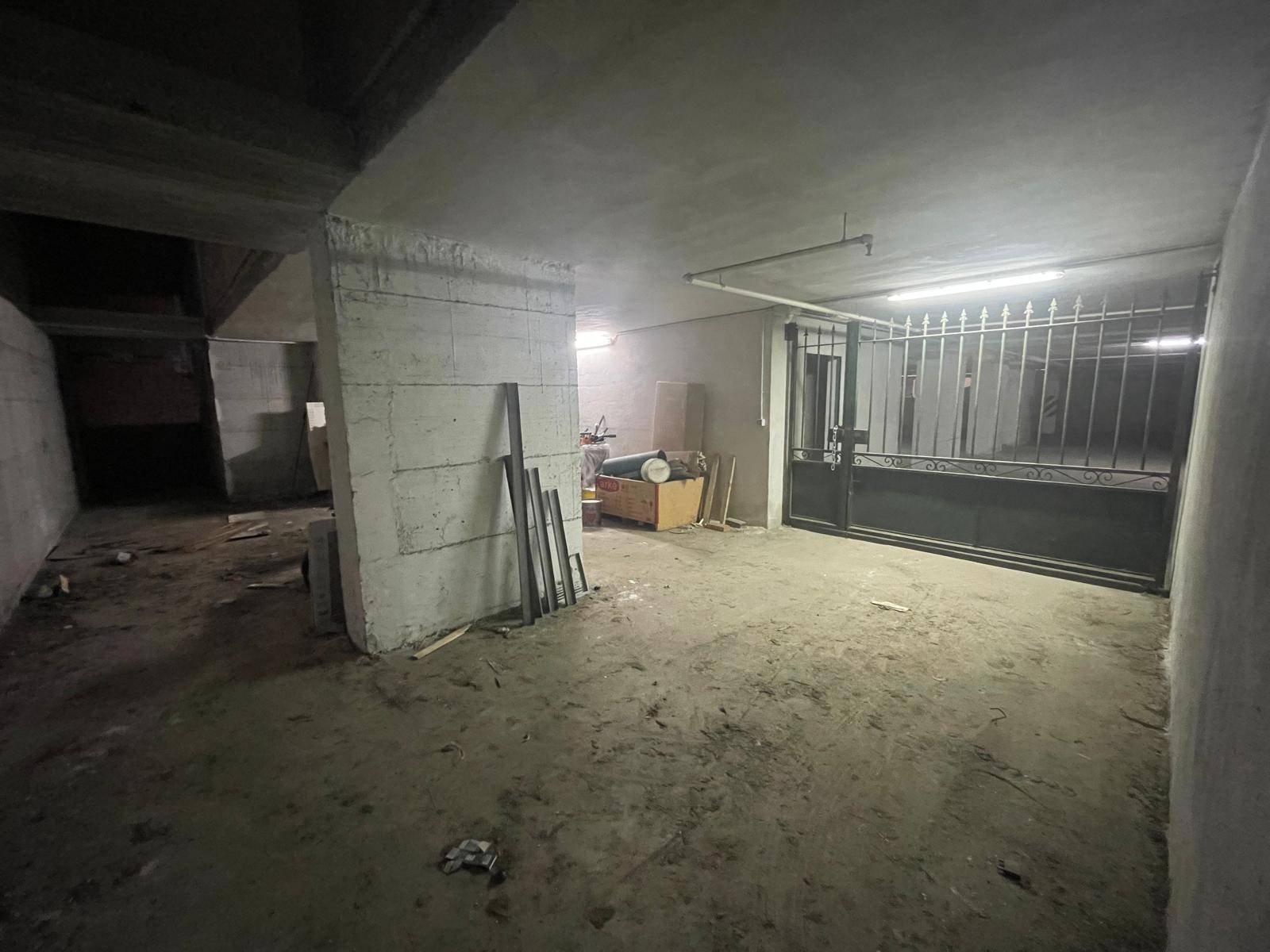 Deposito/Magazzino in vendita a Caserta, San Benedetto