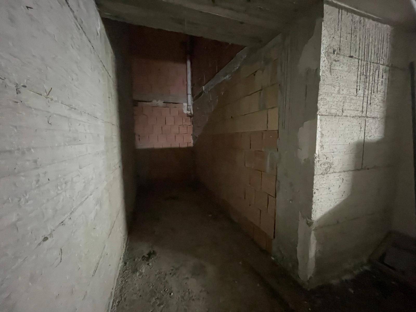 Deposito/Magazzino in vendita a Caserta, San Benedetto