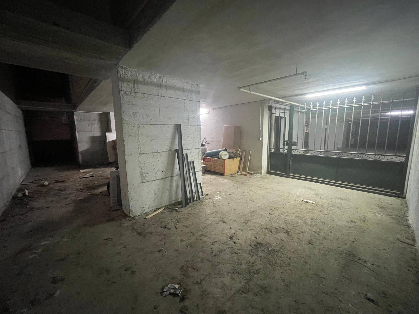 Deposito/Magazzino in vendita a Caserta, San Benedetto