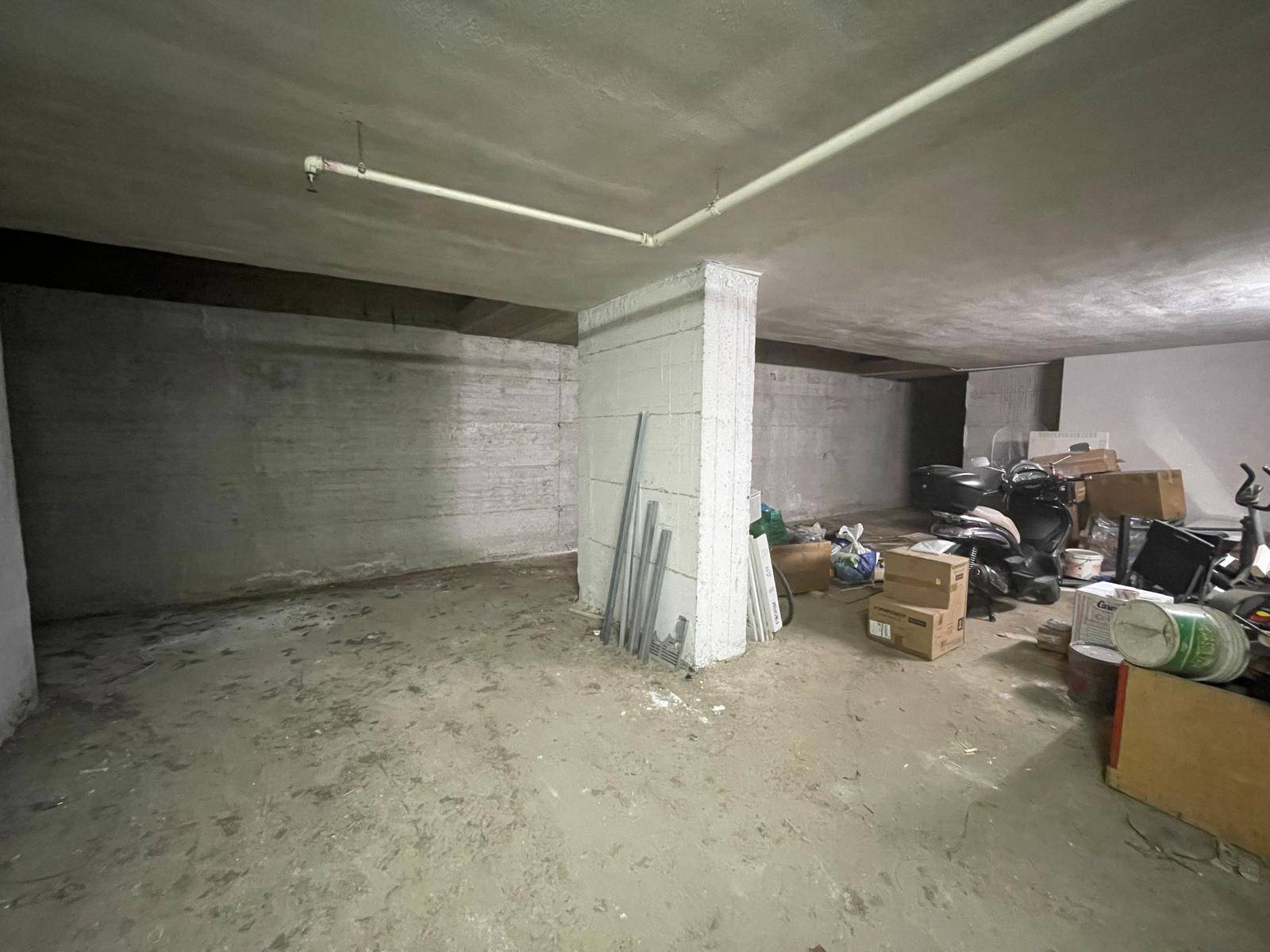 Deposito/Magazzino in vendita a Caserta, San Benedetto