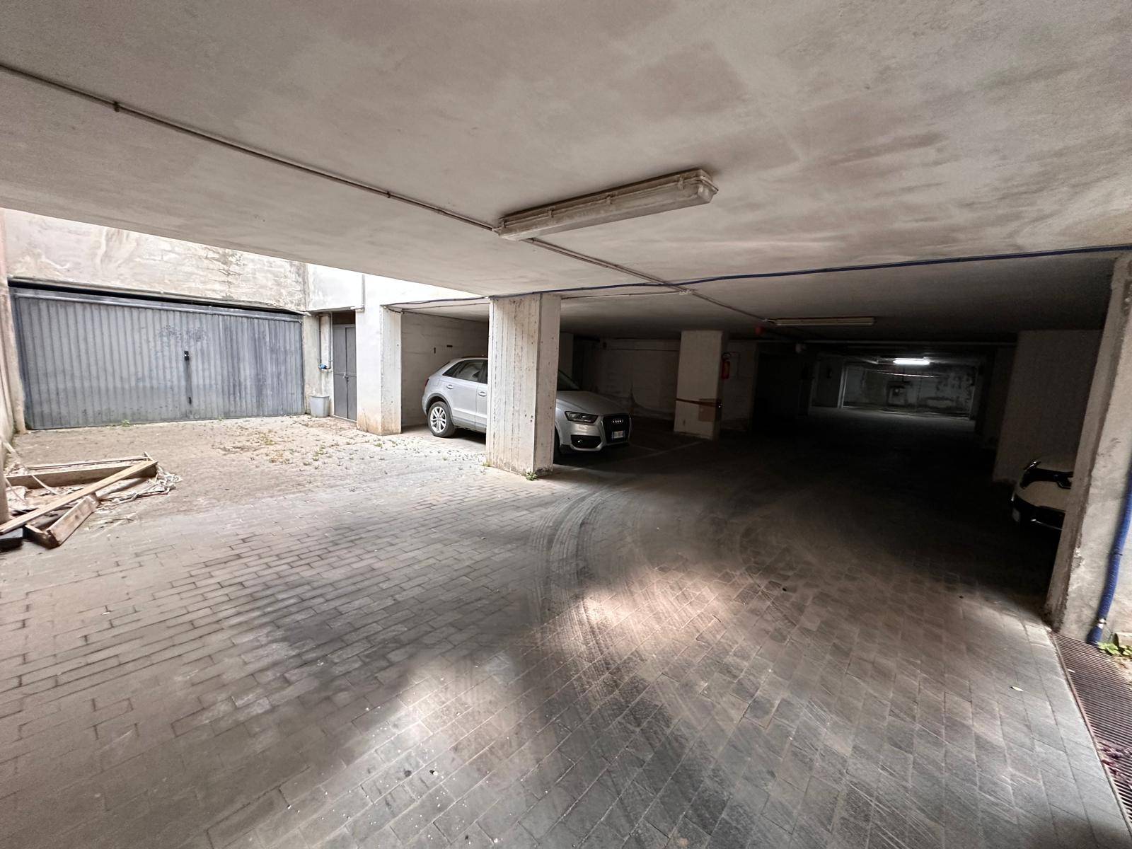 Box - Garage in vendita a Caserta, Caserta Ferrarecce