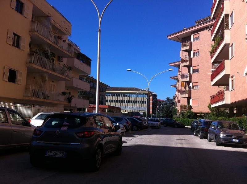 Deposito industriale in vendita a Caserta, Caserta Ferrarecce