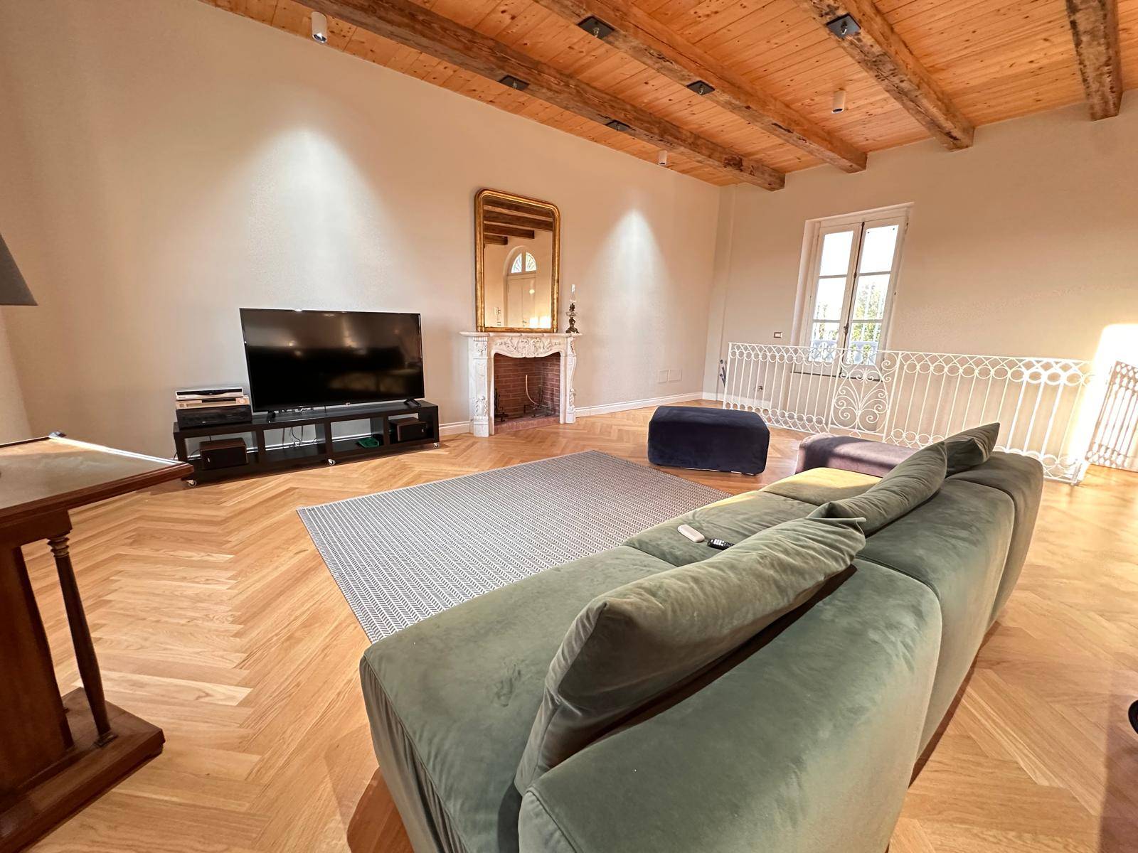 Palazzina/Stabile in vendita a Gaeta