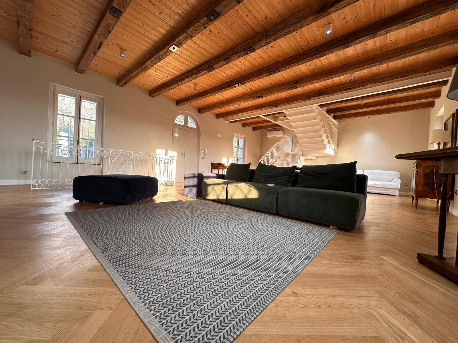 Palazzina/Stabile in vendita a Gaeta