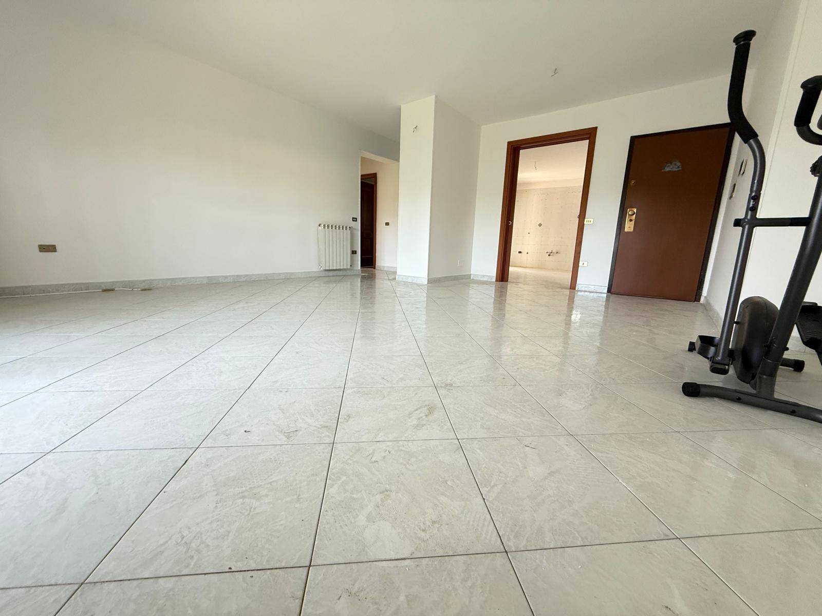 Appartamento in vendita a Caserta, Falciano