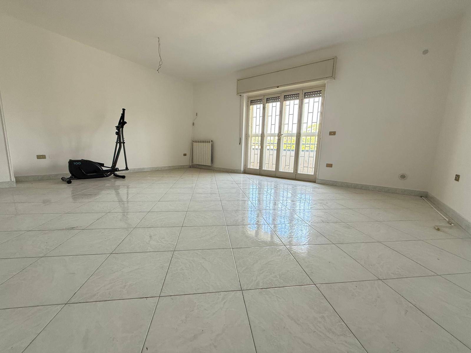 Appartamento in vendita a Caserta, Falciano