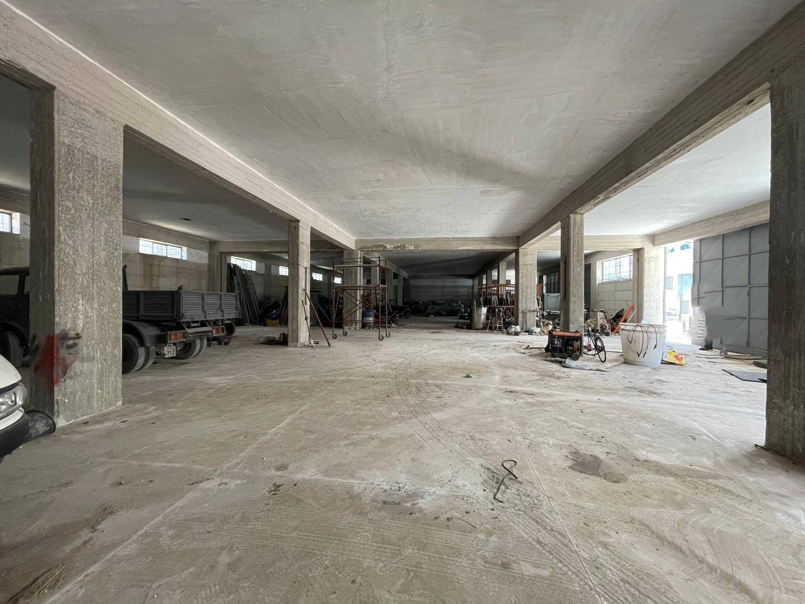 Deposito industriale in affitto a Maddaloni