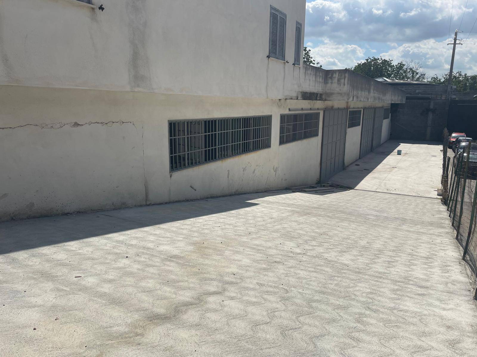 Deposito industriale in affitto a Maddaloni