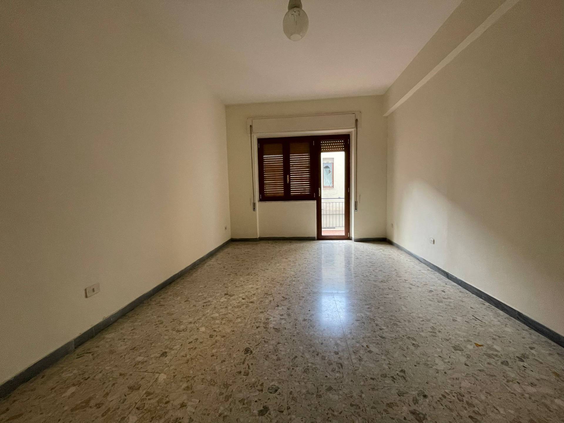 Ufficio/studio in affitto a Caserta, Centro