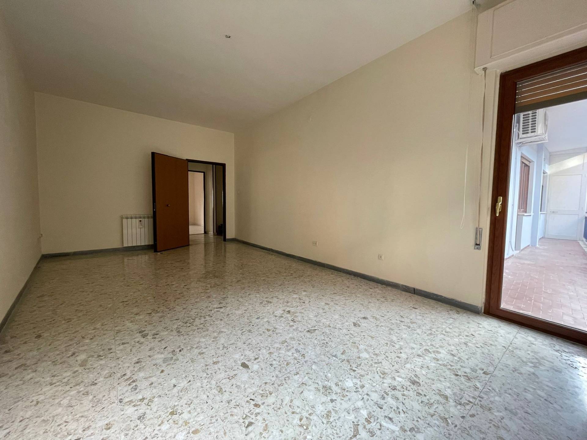 Appartamento in vendita a Caserta, Centro