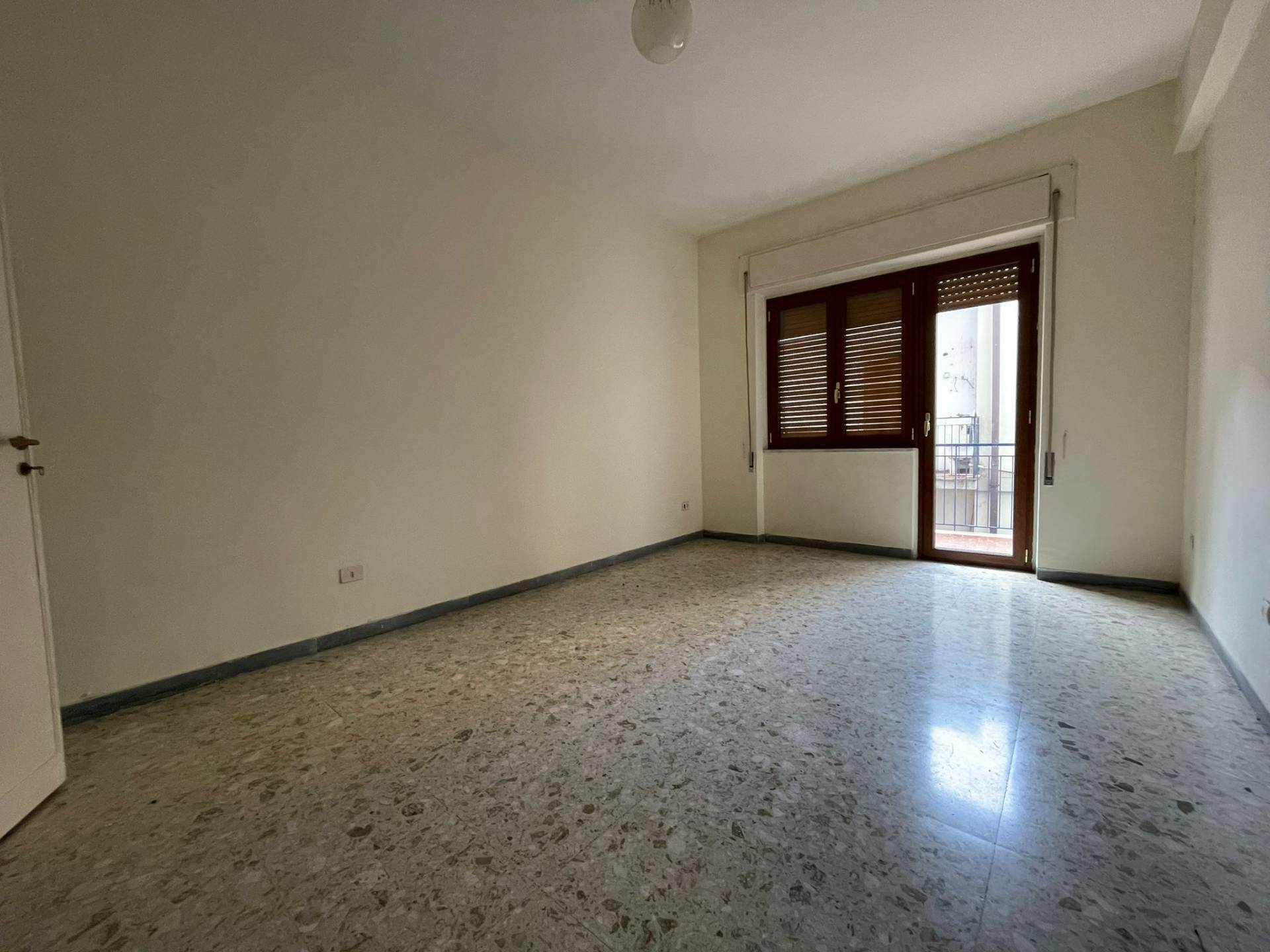 Appartamento in vendita a Caserta, Centro