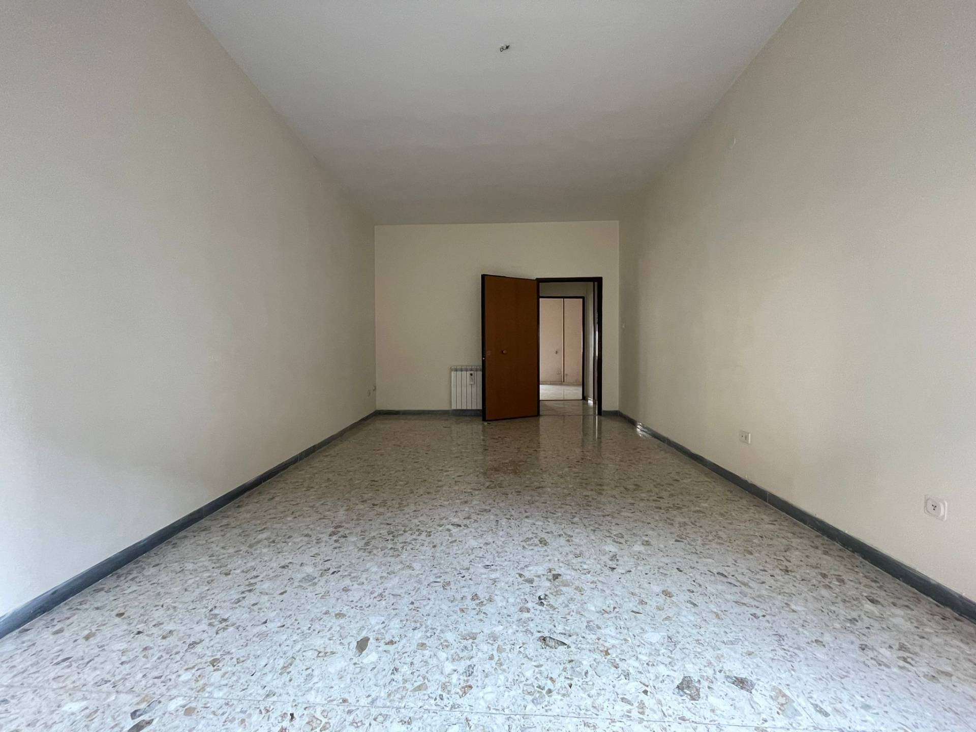 Appartamento in vendita a Caserta, Centro