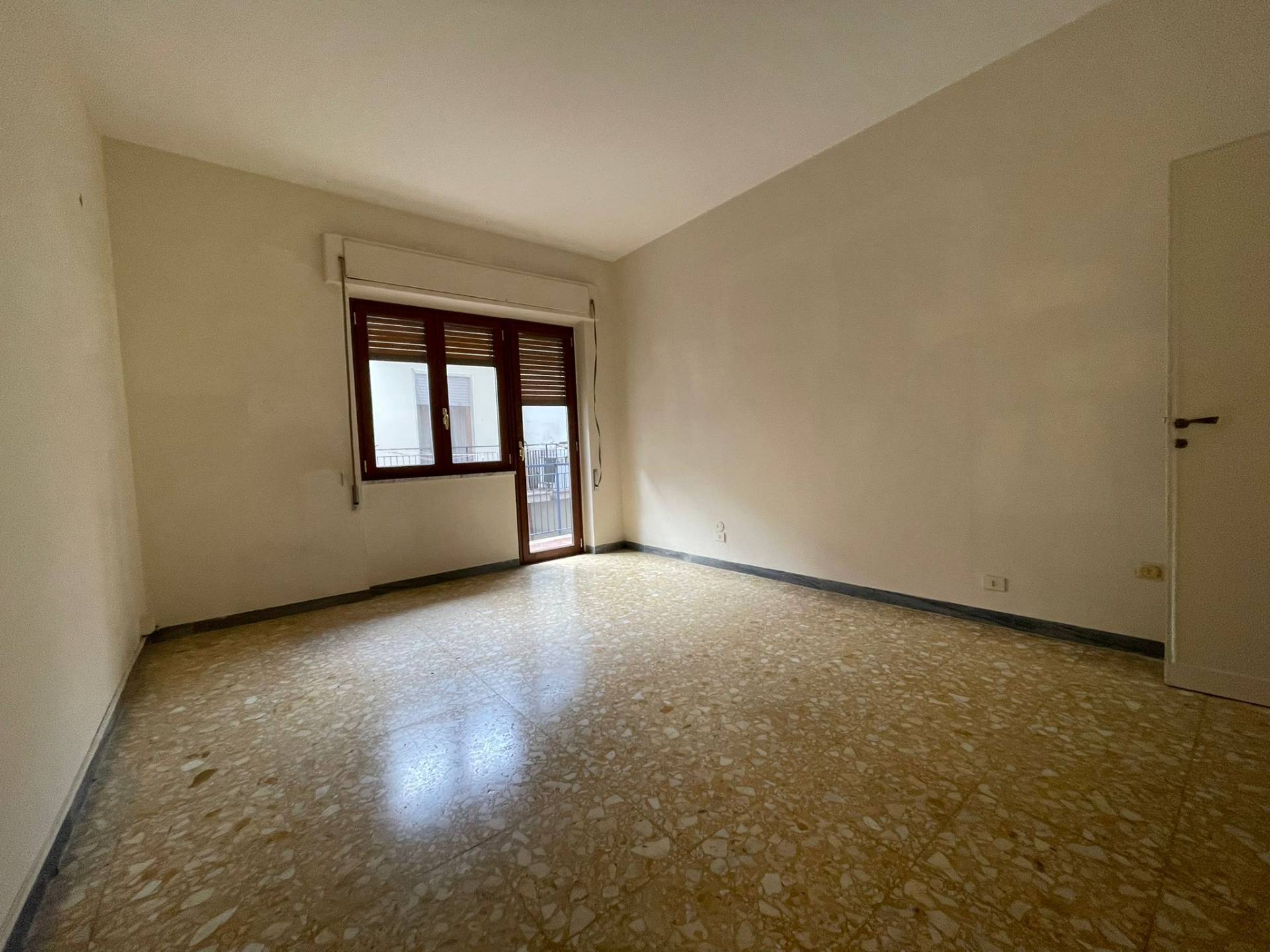 Appartamento in vendita a Caserta, Centro