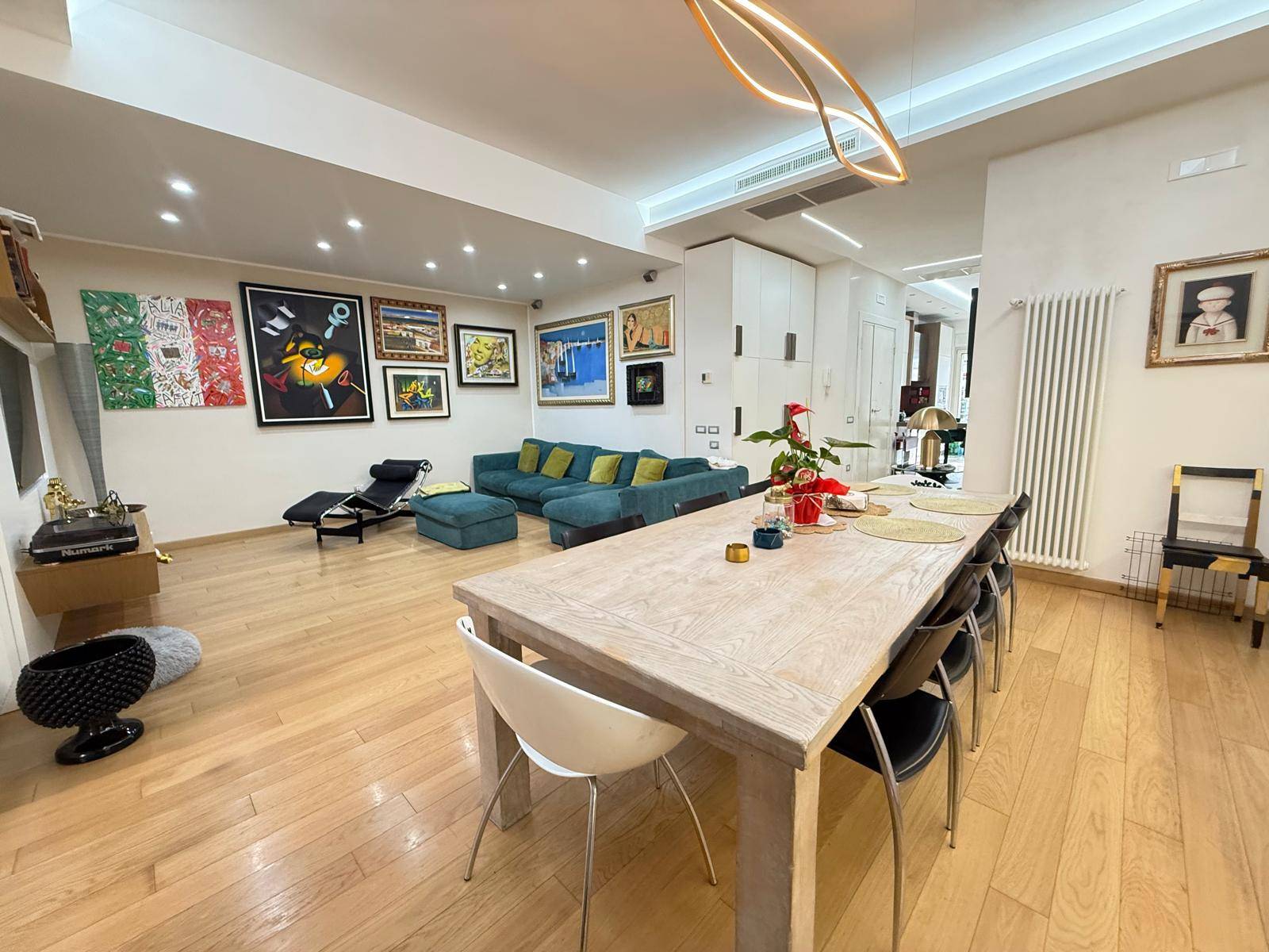 Appartamento in vendita a Caserta, Centro