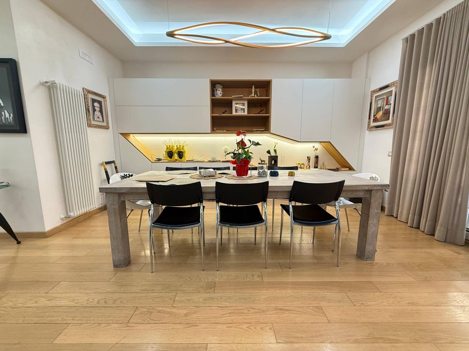 Appartamento in vendita a Caserta, Centro