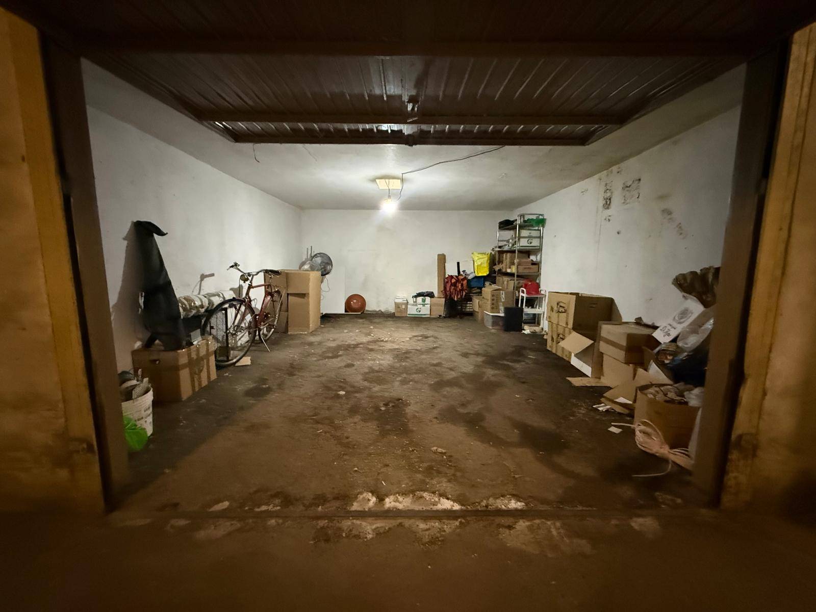 Box - Garage in vendita a Caserta, Caserta Ferrarecce