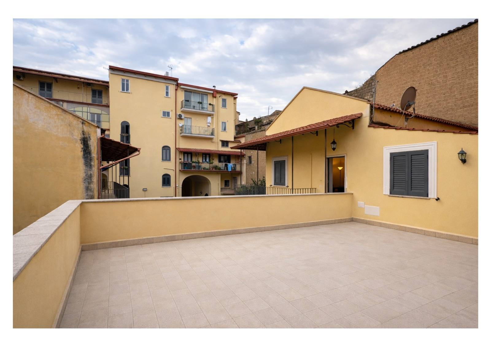 Appartamento in affitto a Caserta, Centro