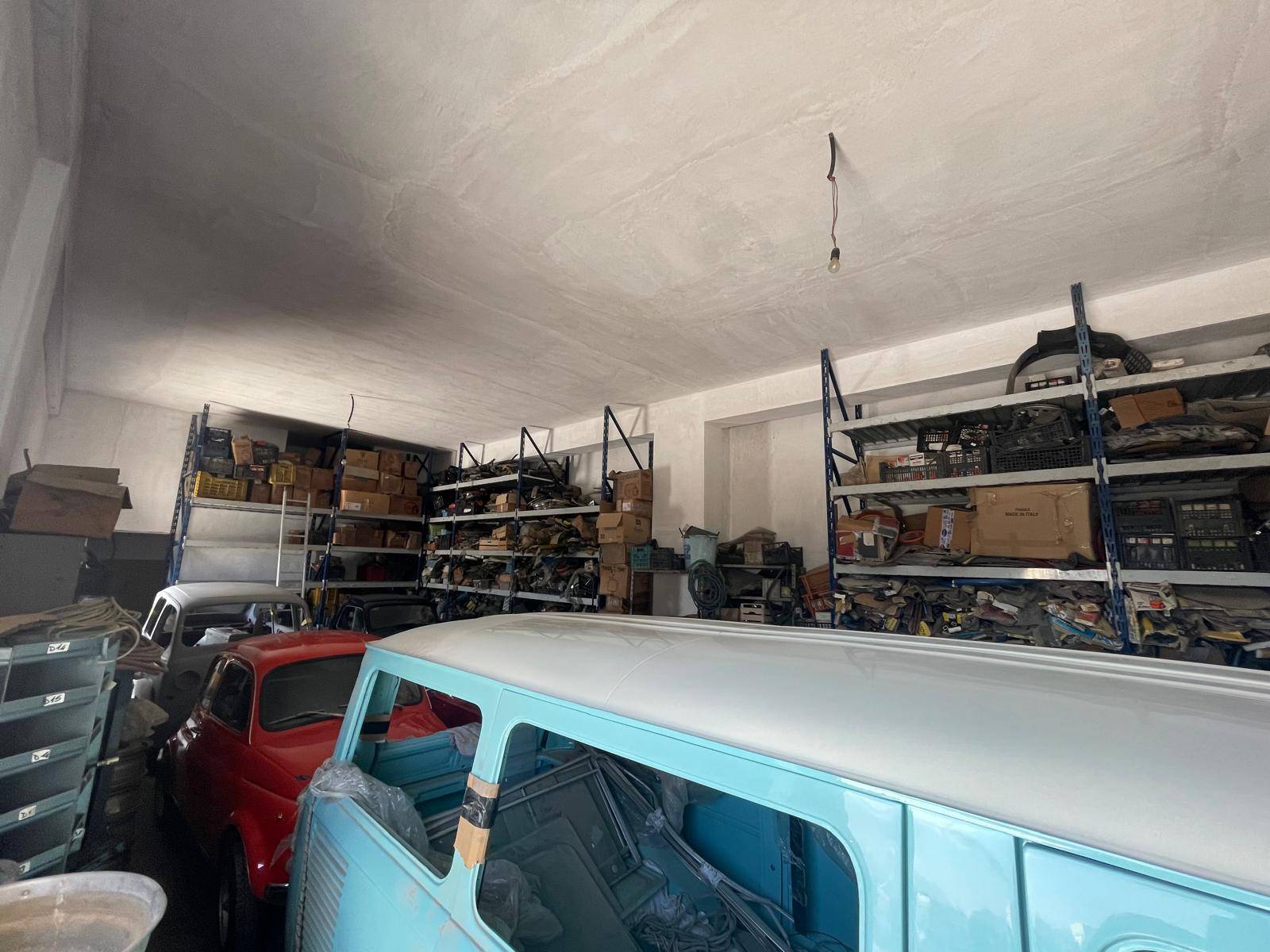 Negozio in affitto a Maddaloni