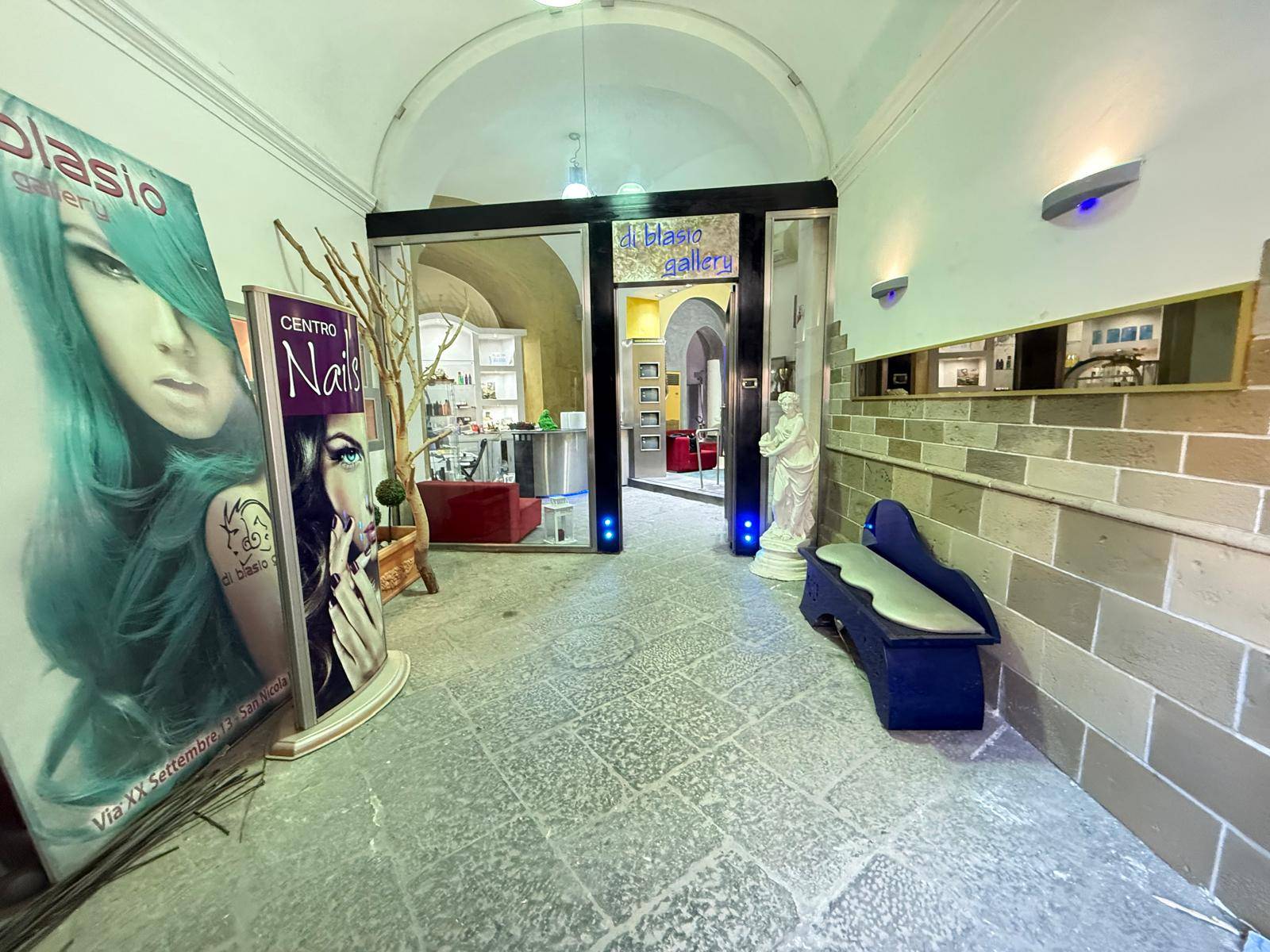 Negozio in affitto a San Nicola la Strada