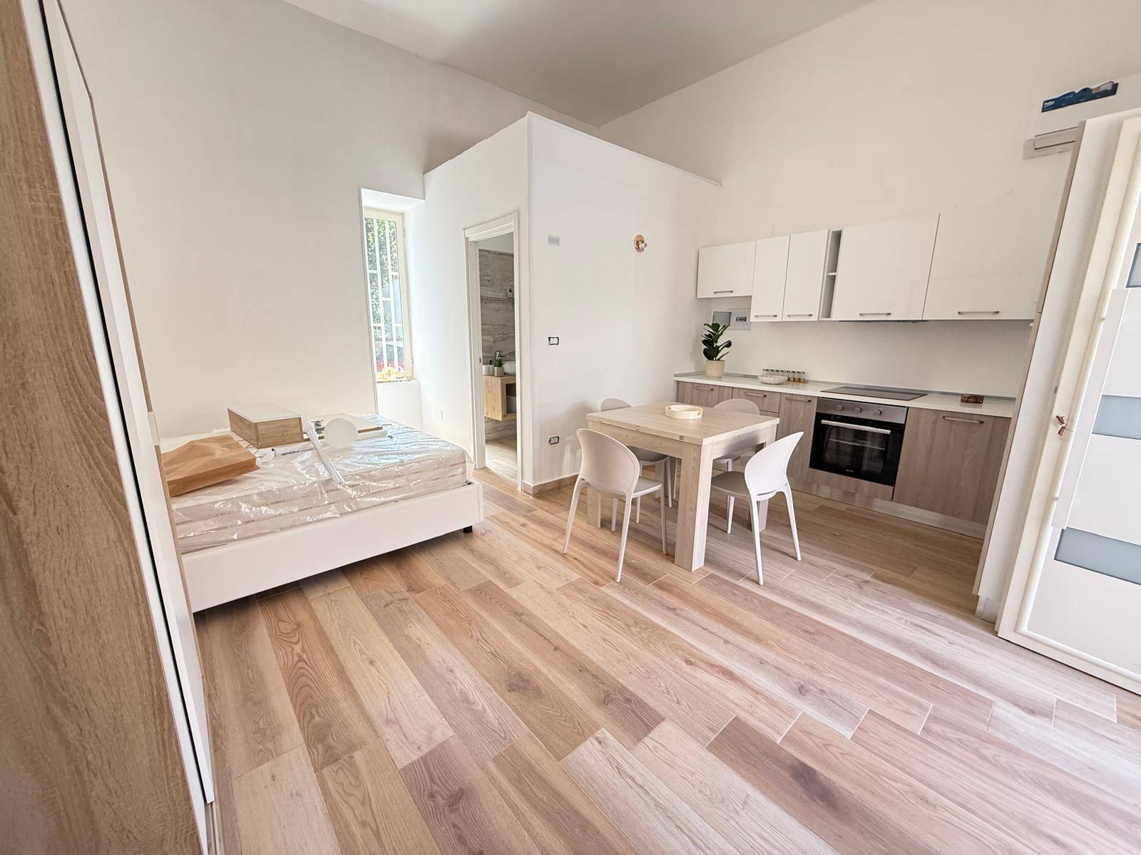 Appartamento in affitto a Caserta, Sala