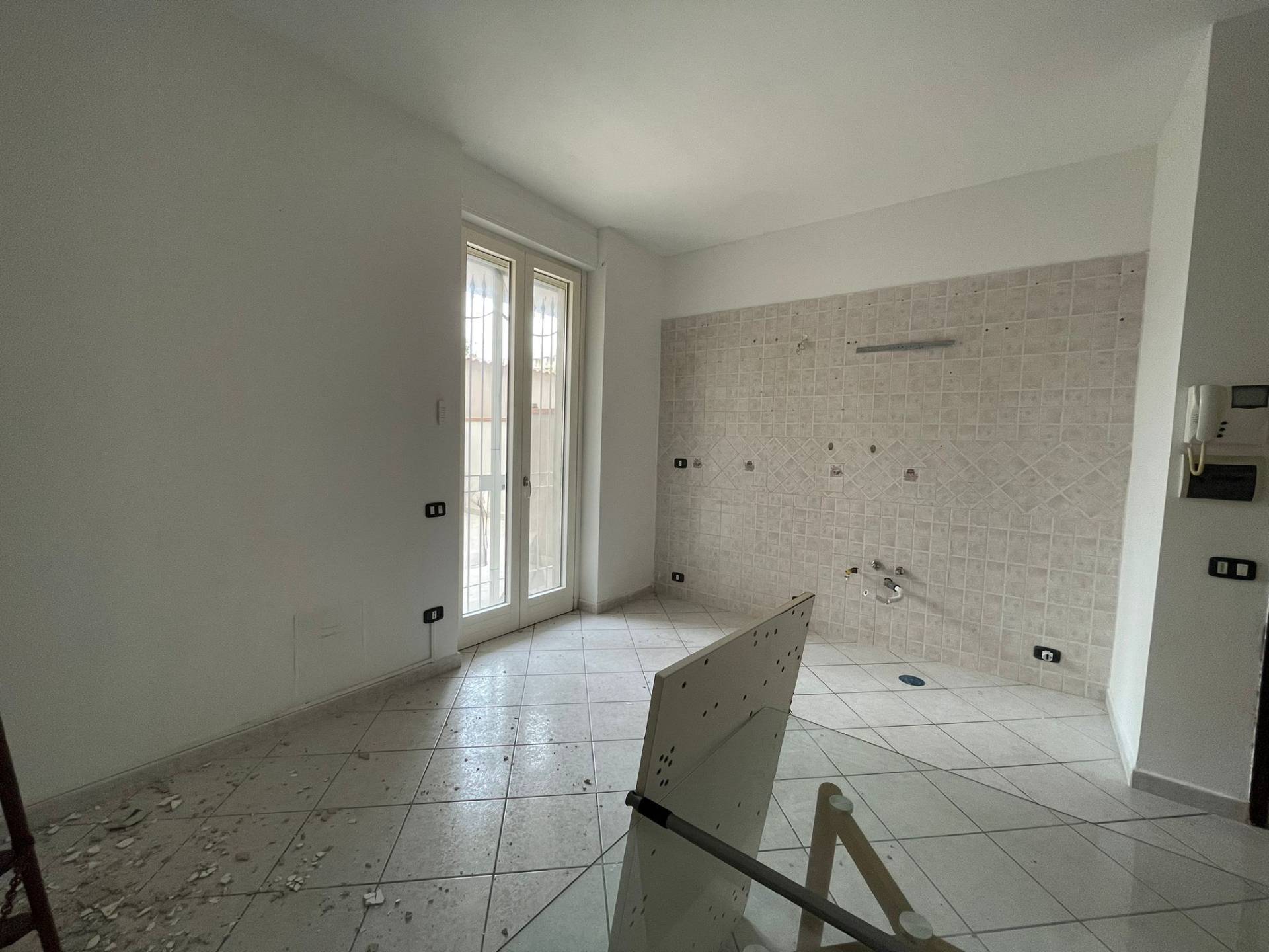 Appartamento in affitto a Caserta, Tredici