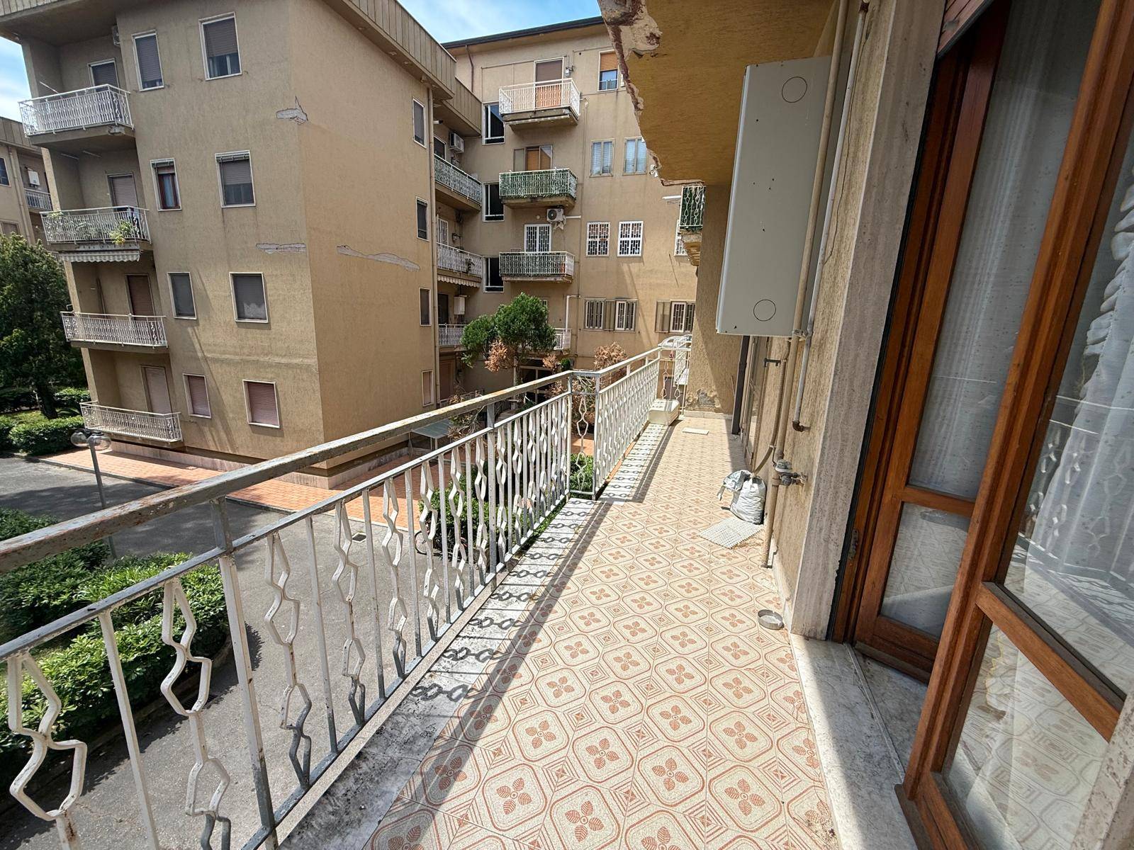Appartamento in vendita a Caserta, Caserta Ferrarecce