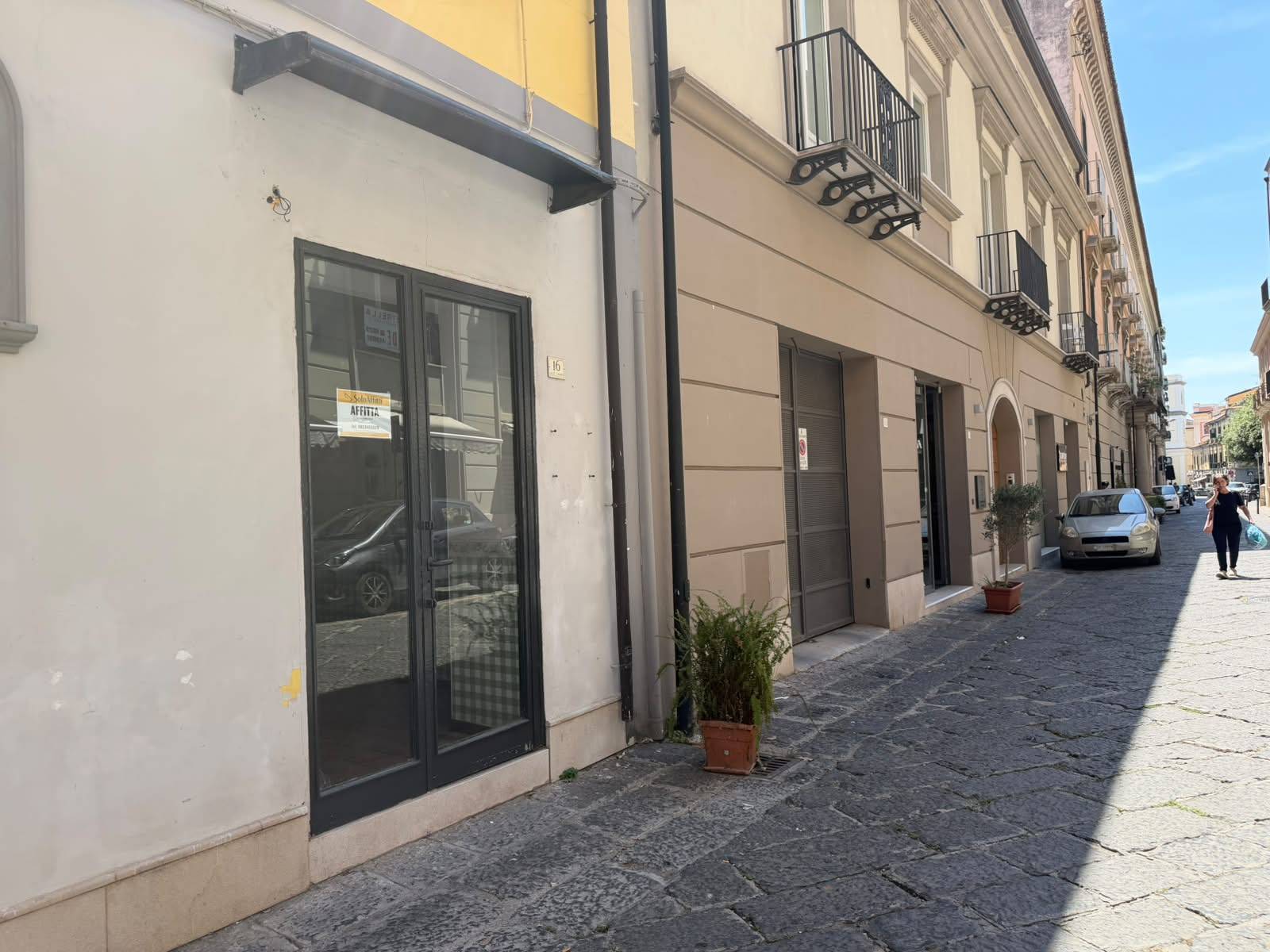 Negozio in affitto a Caserta, Centro