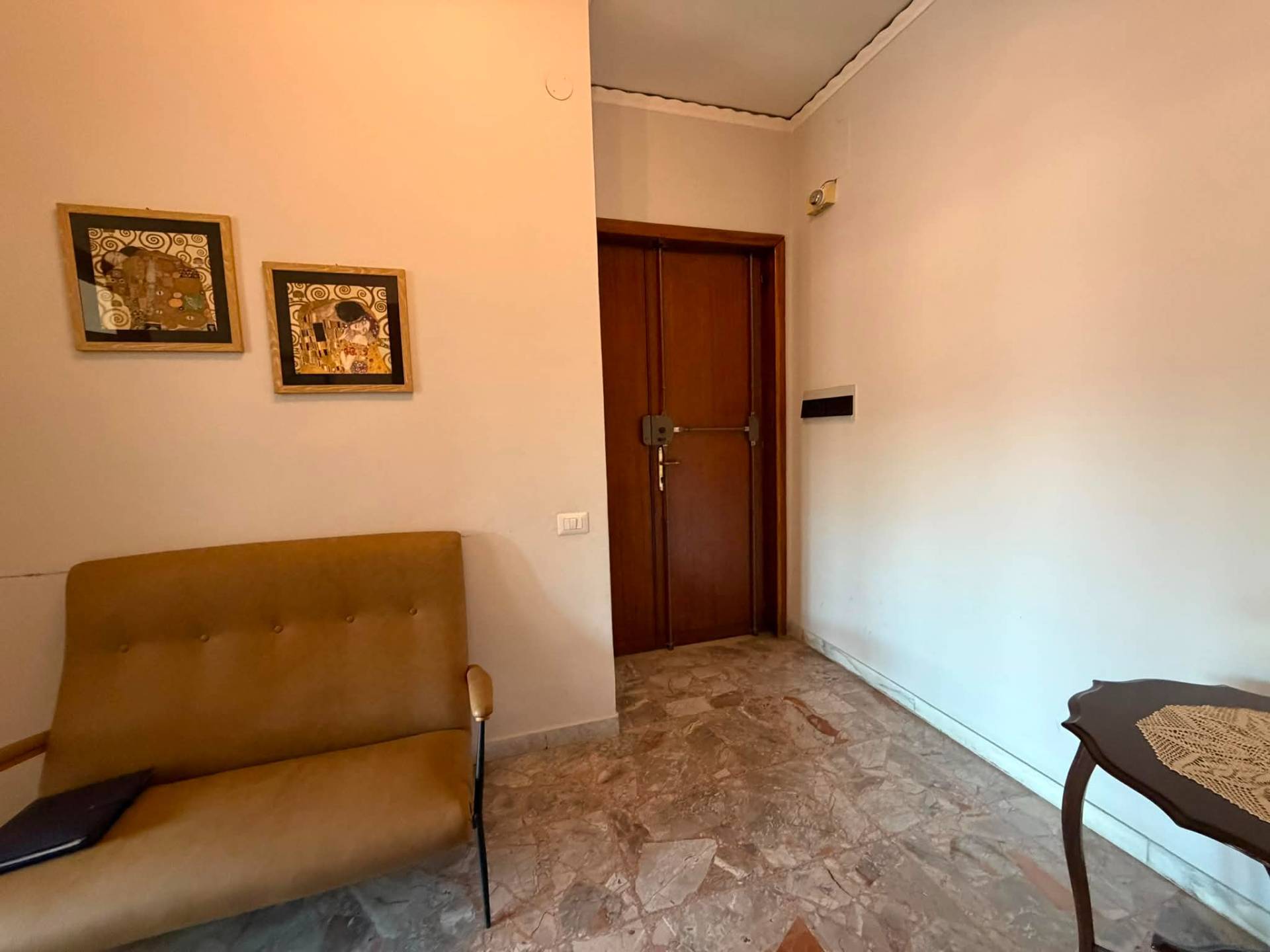 Ufficio/studio in affitto a Caserta, Centro